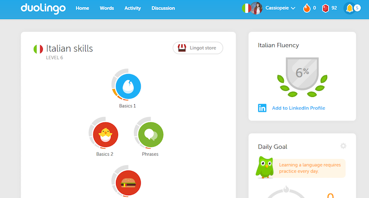 Using gamification - Duolingo online community platform